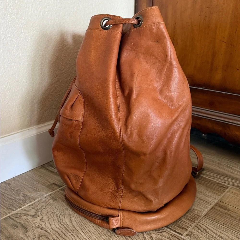 {Georgetown Leather} Bucket boho leather bag - Picture 7 of 12